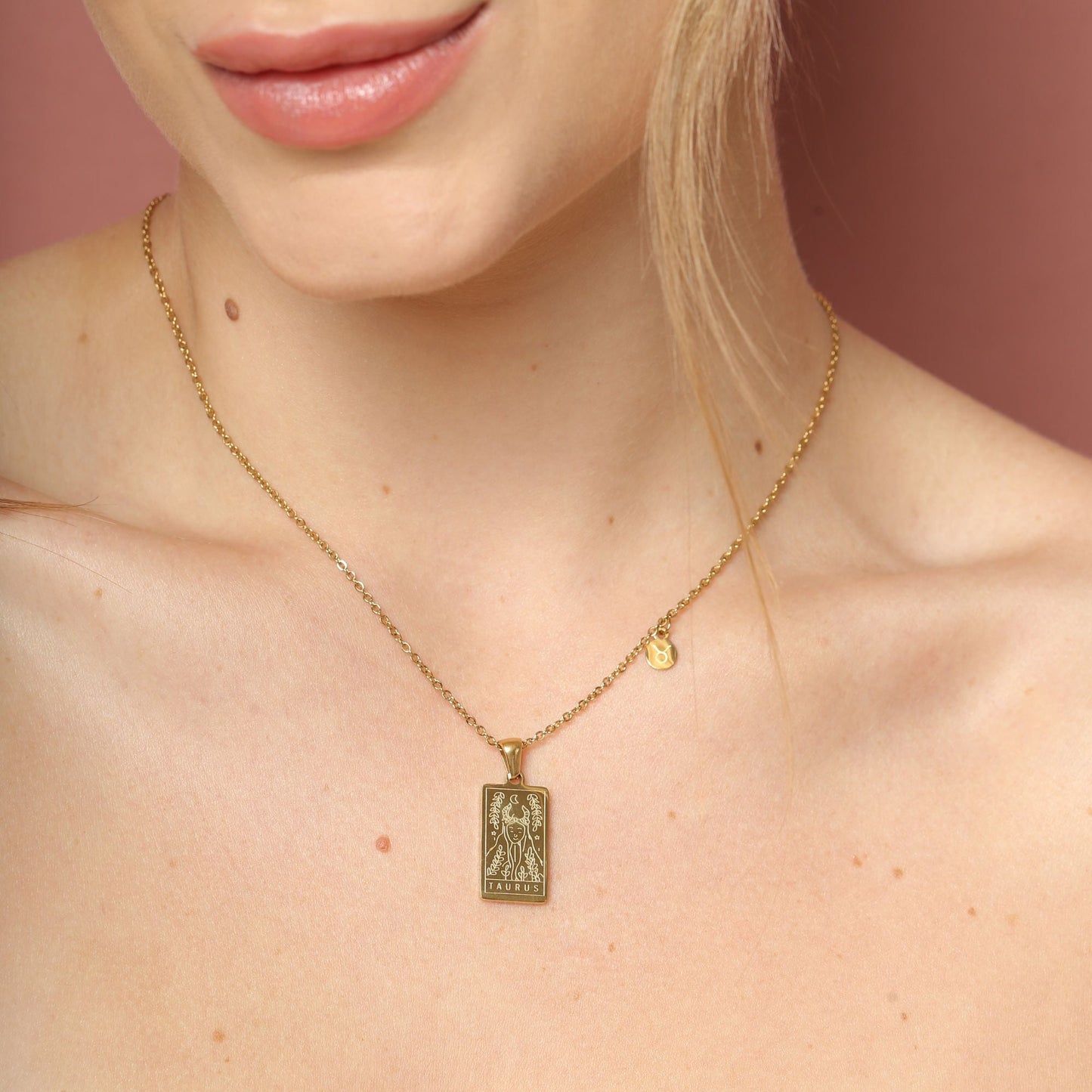 Caprice Necklace