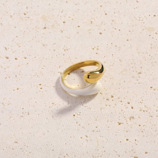 Darvina Ring