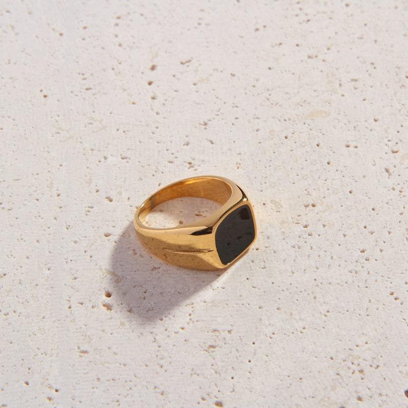 Carmen Ring