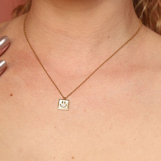 Lia Chain Necklace