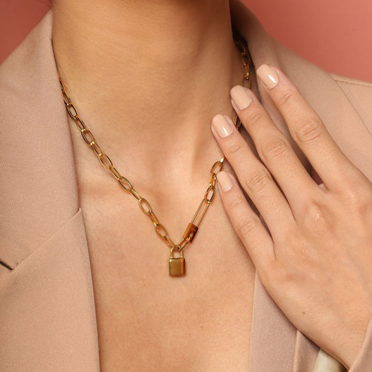 Lulu Necklace