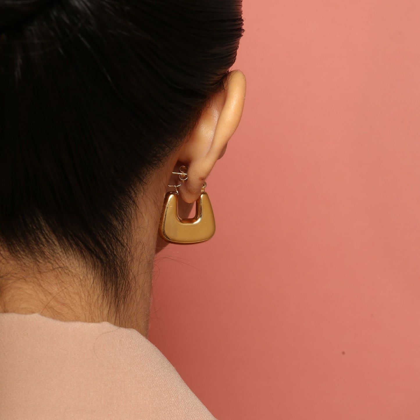 Mariangela Hoops