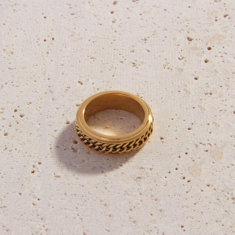 Petronilla Ring