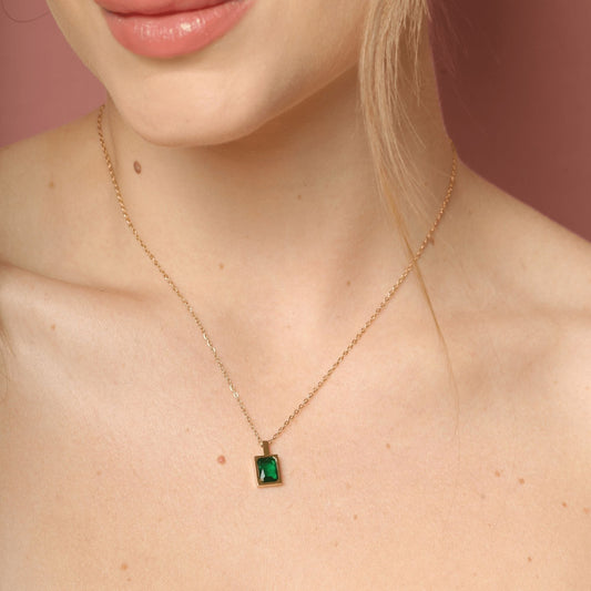 Vert Necklace