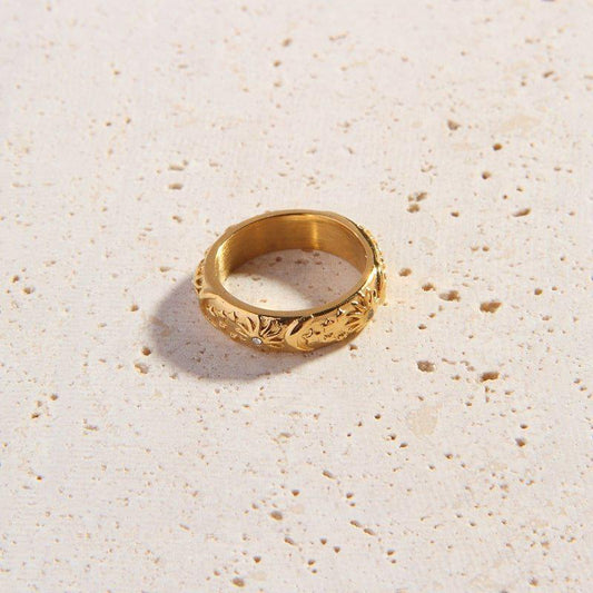 Agnella Ring