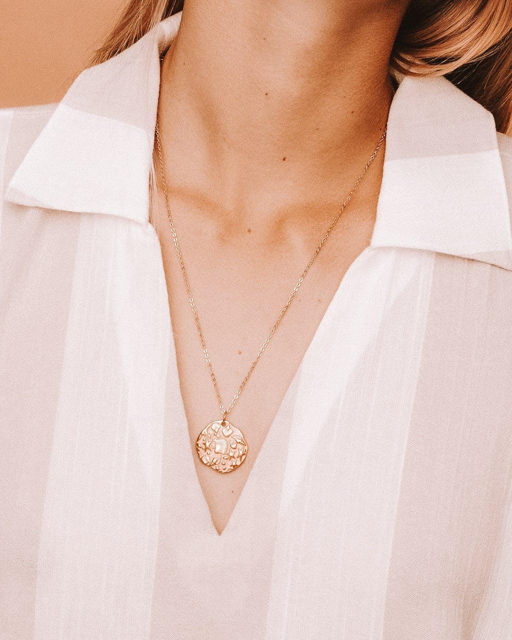Albia Necklace