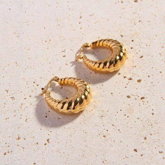 Alondra Hoops