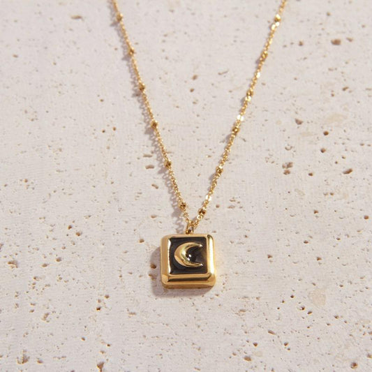 Carolinne Necklace
