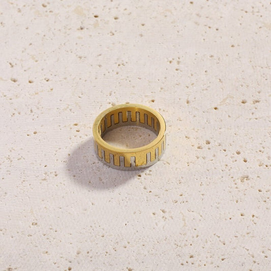 Felisa Ring
