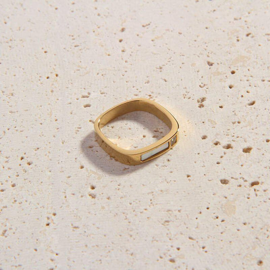 Giustina Ring
