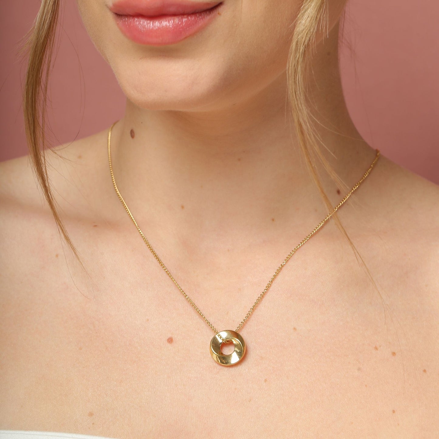 Helena Necklace
