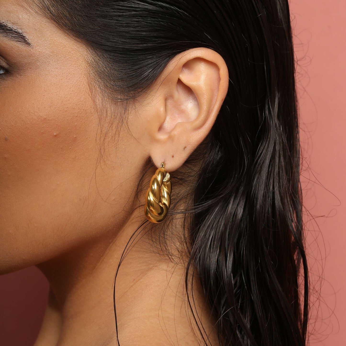 Martina Hoops