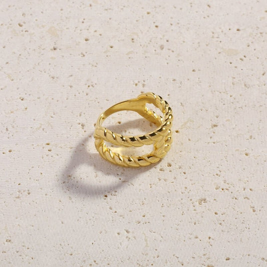 Tecla Ring
