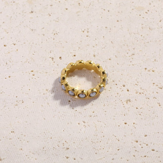 Trecia Ring